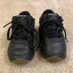Infant sneakers